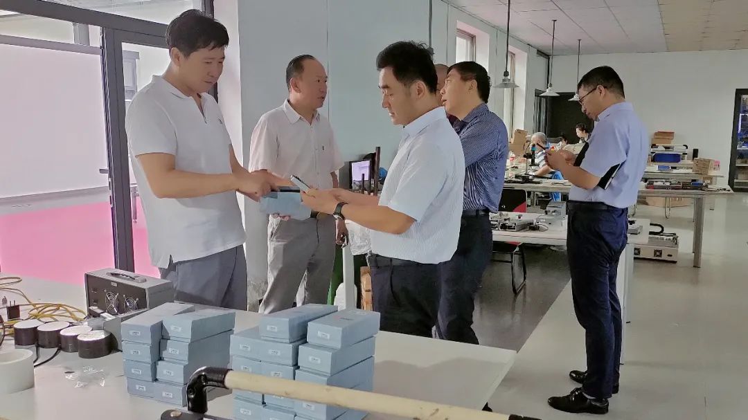 戳我試試